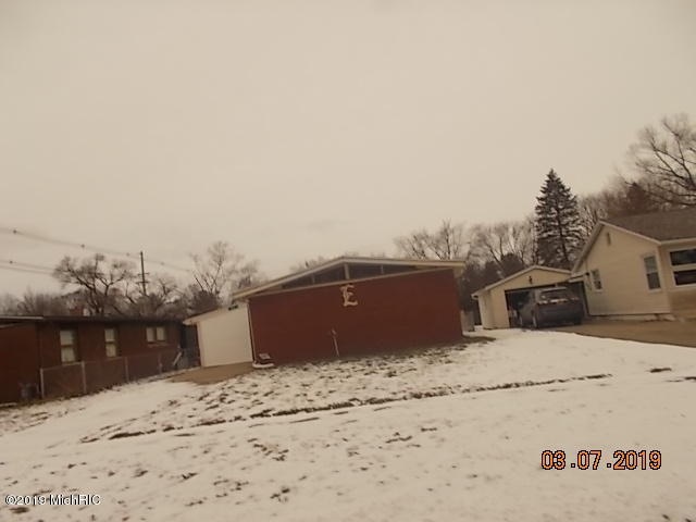 1505 Sheffield Ave, Niles, MI 49120 - photo 1