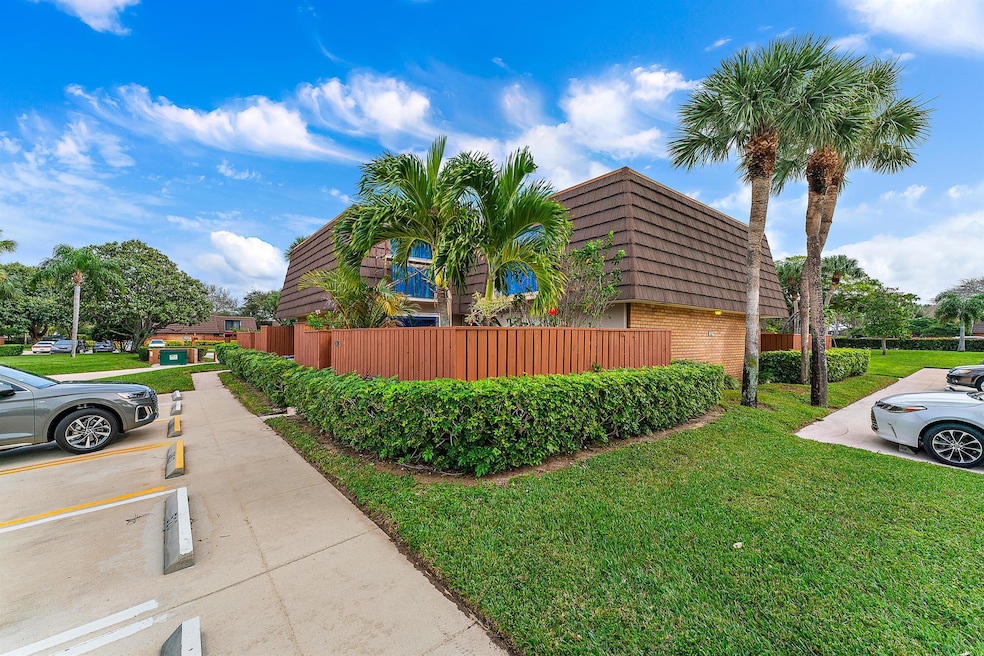 2304 23rd Ct, Jupiter, FL 33477 - photo 1