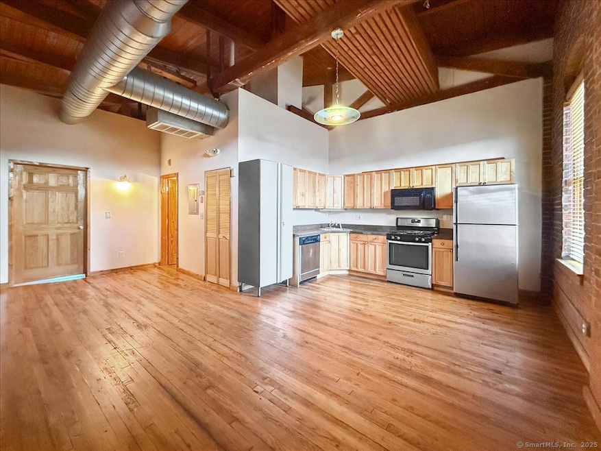 Beautifully laid out updated kitchen with stainles