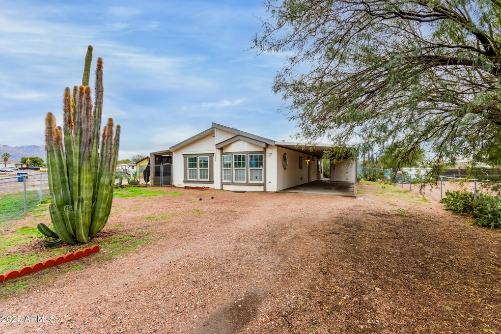 1325 E 19th Ave, Apache Junction, AZ 85119 - photo 1