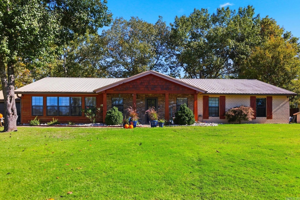 For Sale $511,000 • Co-Listing Agent