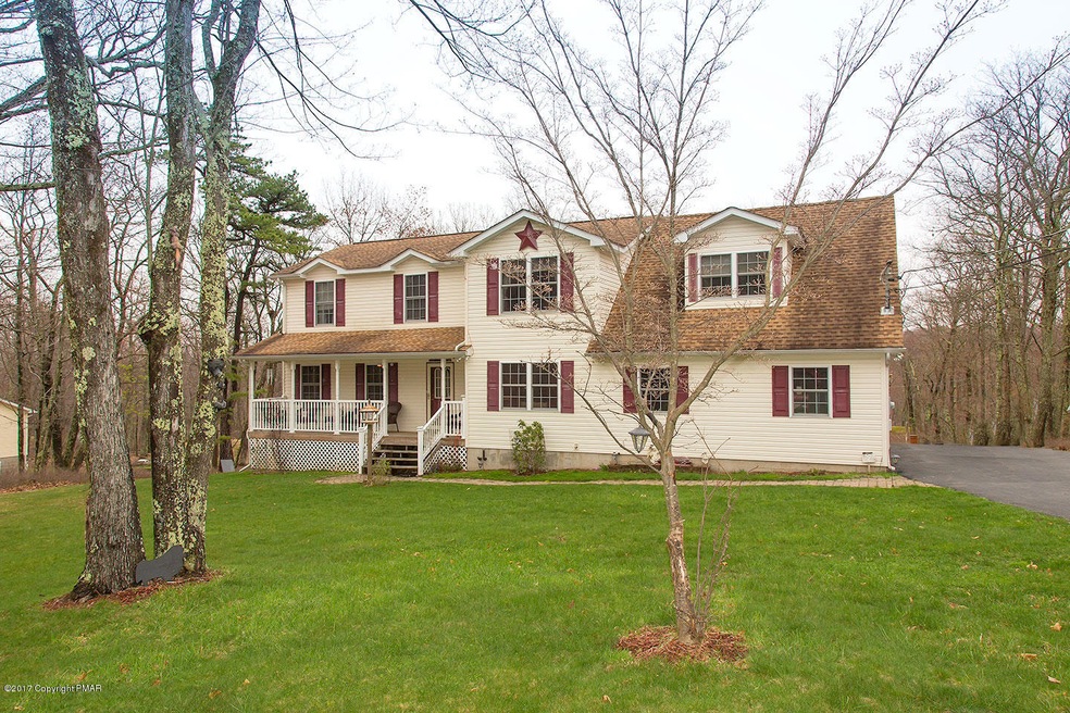 124 Avocado Ln, Milford, PA 18337 - photo 1