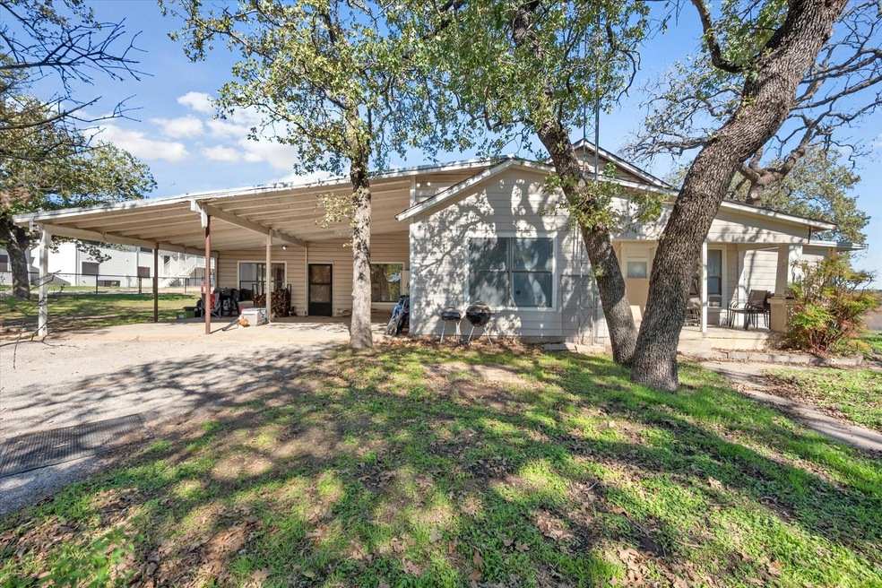 150 Cochran Rd, Weatherford, TX 76085 - photo 1