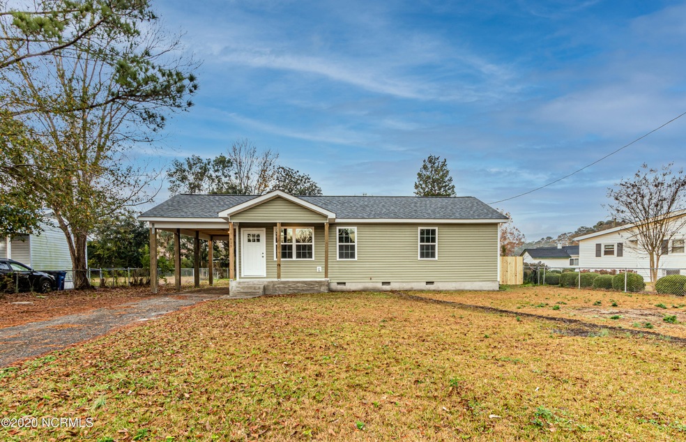 615 Elm St, Jacksonville, NC 28540 - photo 1