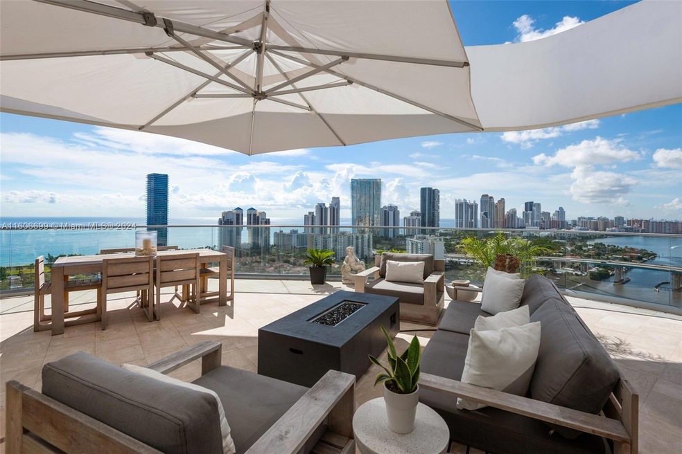 Turnberry Isle unit TS-3, Aventura, FL 33180 - photo 1