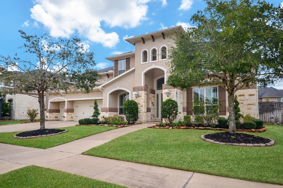 5802 Mustang Ridge Ln, Fulshear, TX 77441 - photo 1