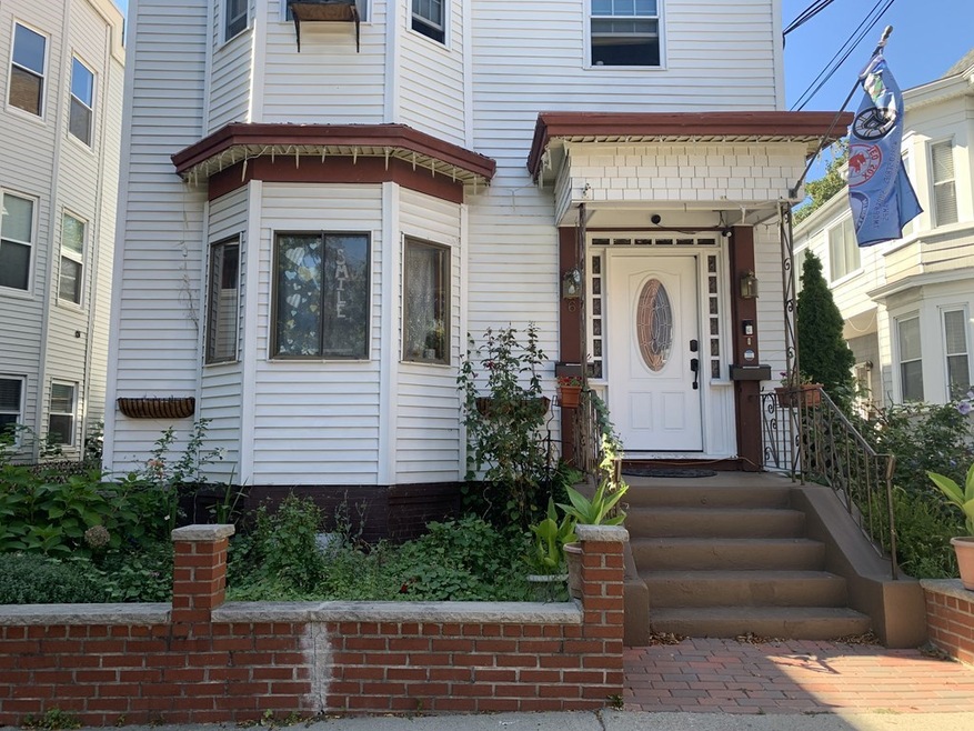 6 Putnam St unit 1, Somerville, MA 02143 - photo 1