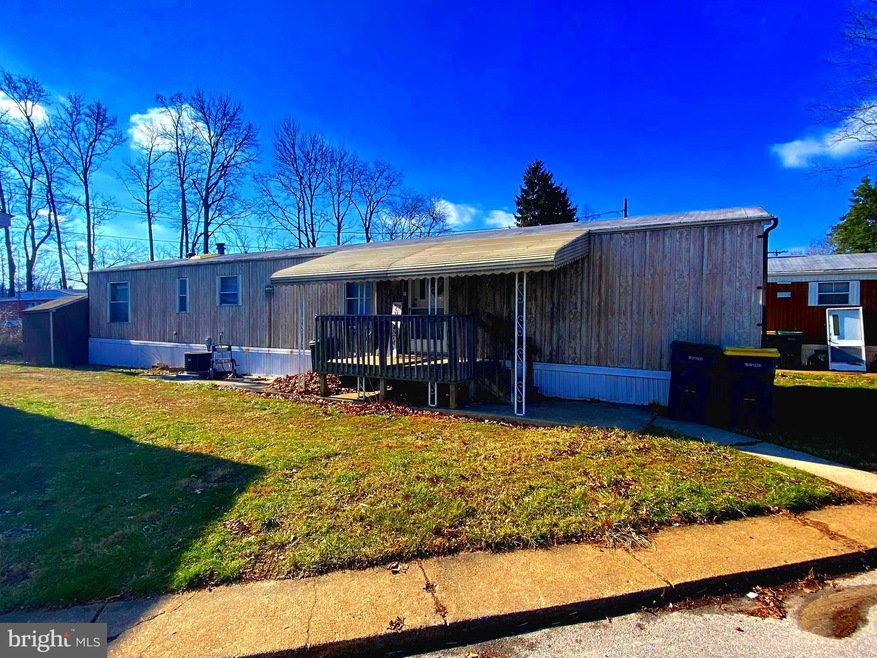 21 Daltons Trailer Park unit 21, Bear, DE 19701 - photo 1