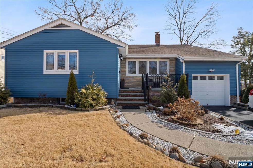 Sold $760,000 • Co-Listing Agent