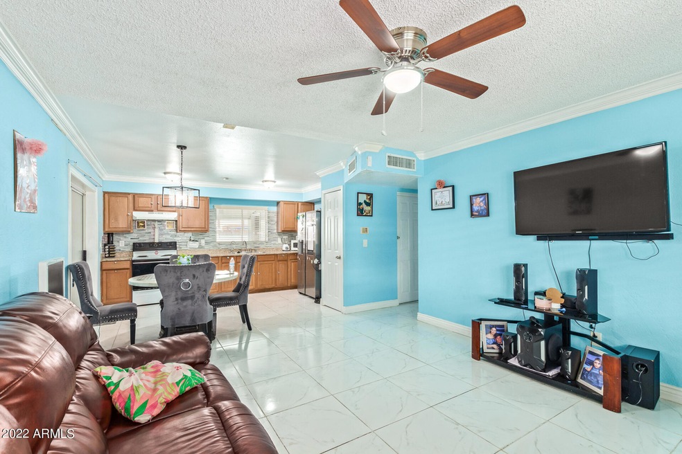 2342 N 58th Ln, Phoenix, AZ 85035 - photo 1