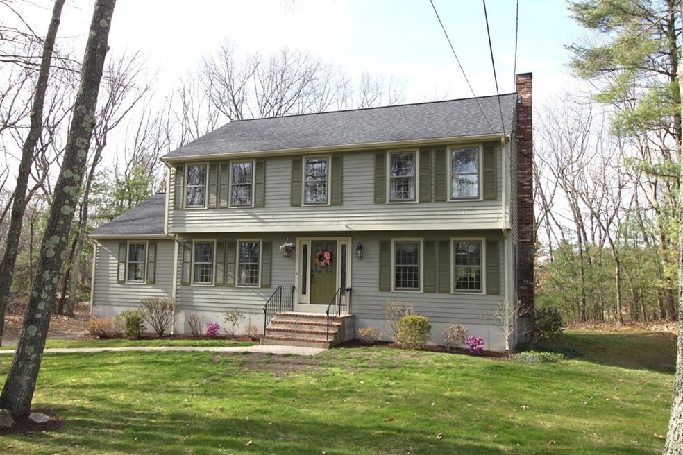 392 Oakland Pkwy, Franklin, MA 02038 - photo 1