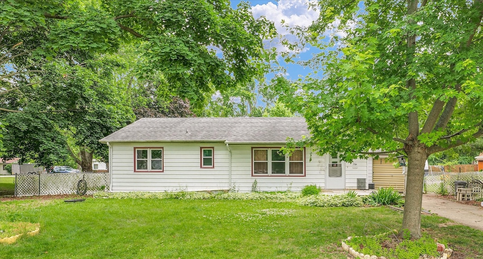For Sale $130,000 • Co-Listing Agent
