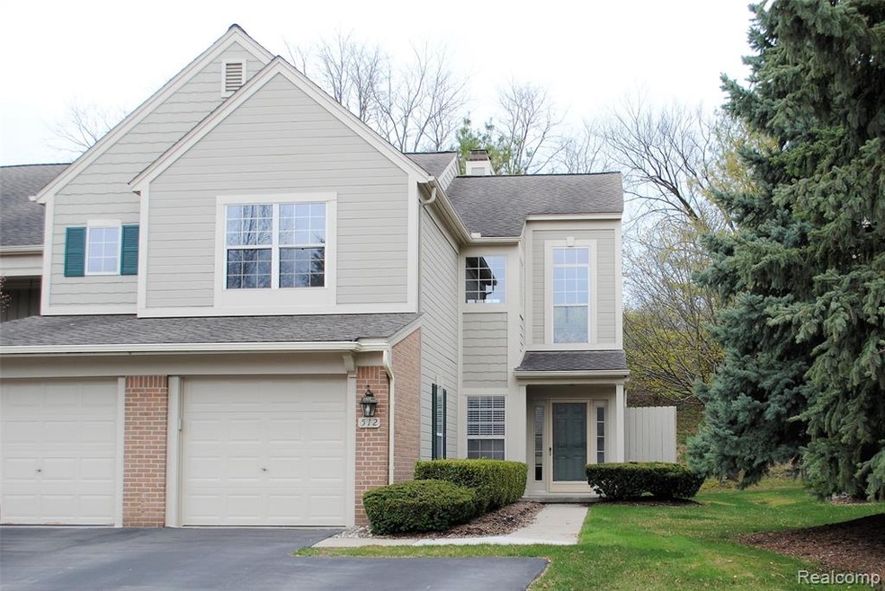 LOWER RANCH CONDO WITH PRIVATE ENTRANCE