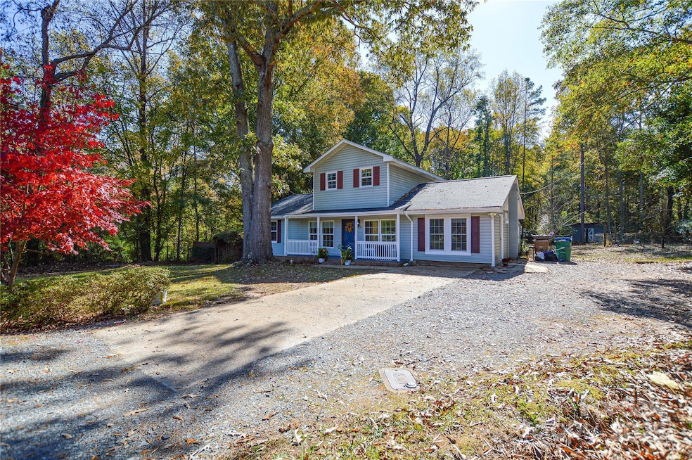 Under Contract $374,900