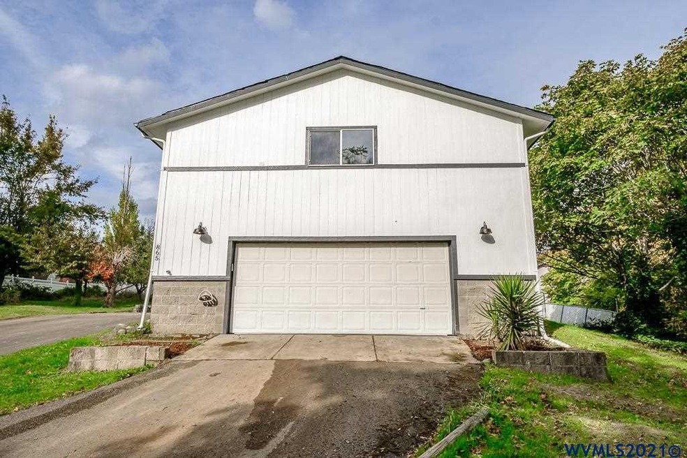 865 Vista Ave SE, Salem, OR 97302 - photo 1