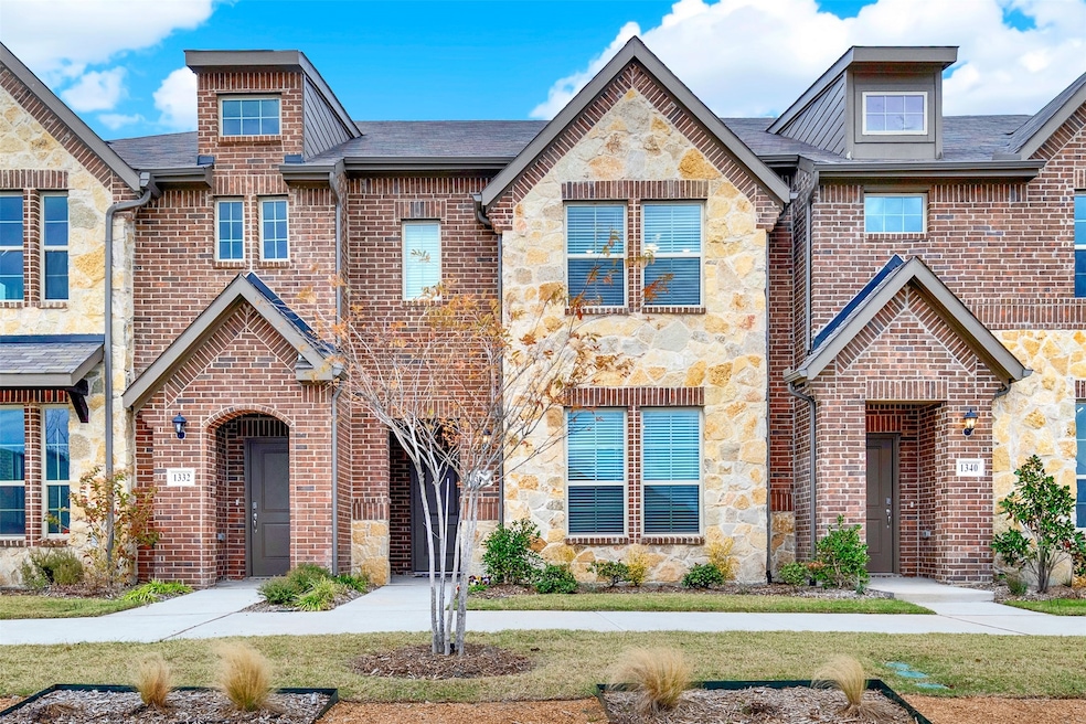 1943 Hellams Ln, Royse City, TX 75189 - photo 1