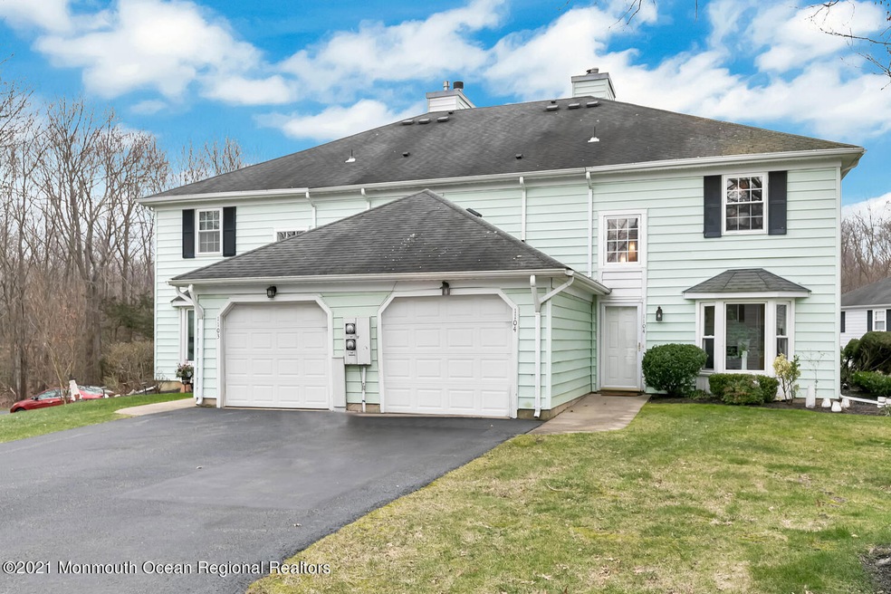 1104 Buckingham Cir Middletown-large-002