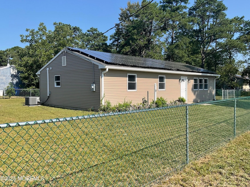 For Rent $2,400/month