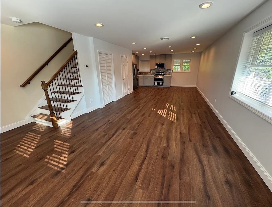 79 Towers St unit .2, Jersey City, NJ 07305 - photo 1