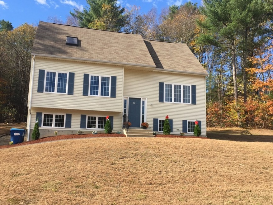 40 Quail Run, Southbridge, MA 01550 - photo 1