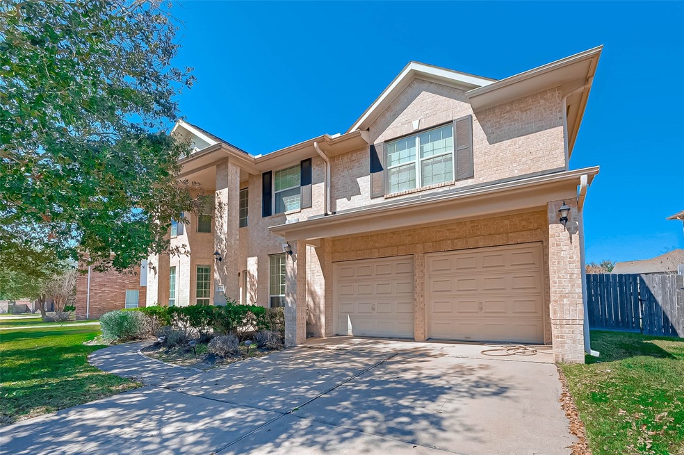 1911 Rustic Oak Ln, Richmond, TX 77469 - photo 1