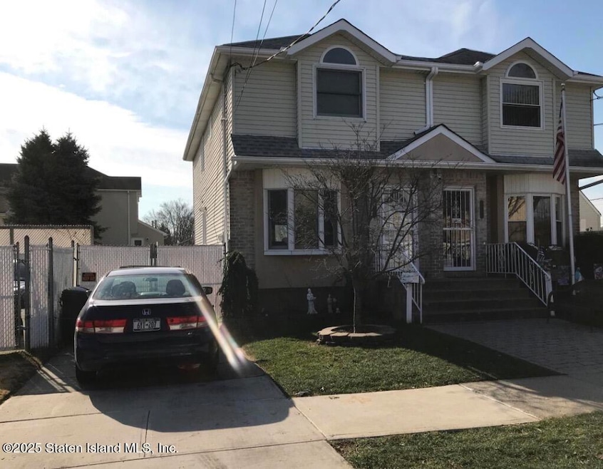 Sold $710,000 • Co-Listing Agent