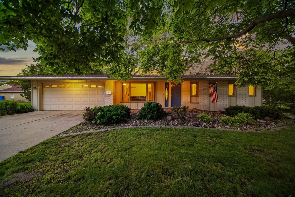 603 20th St NW, Austin, MN 55912 - photo 1