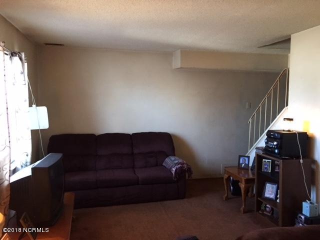 320 Myrtlewood Cir unit 62, Jacksonville, NC 28546 - photo 1