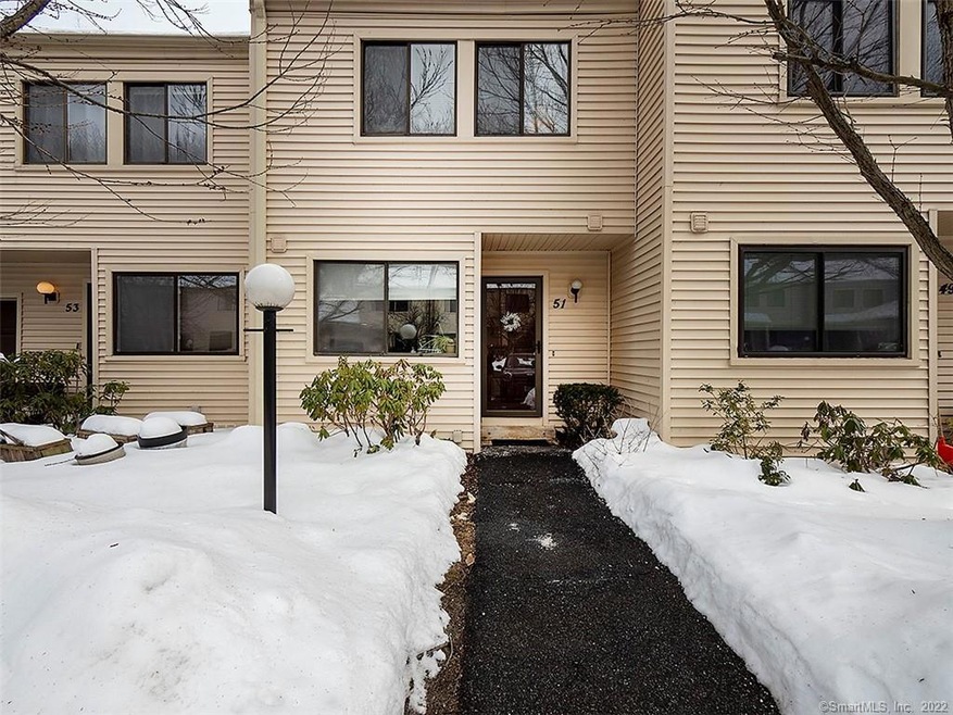 51 Deer Run unit 51, Bethel, CT 06801 - photo 1