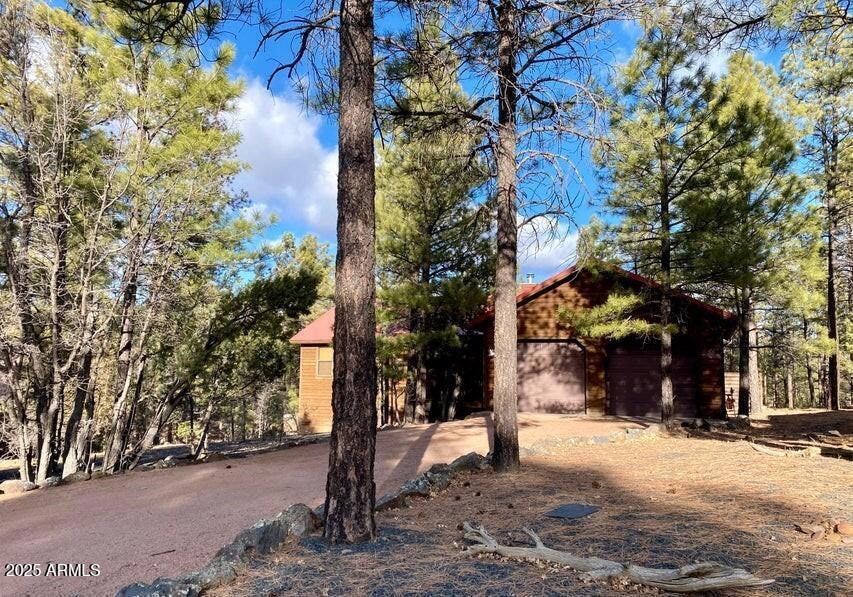 1100 S Pinon Cir, Show Low, AZ 85901 - photo 1