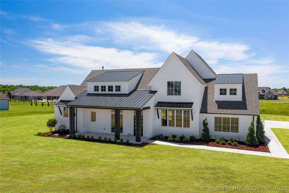 *Stock Photo of Annabelle plan * Under Constructio