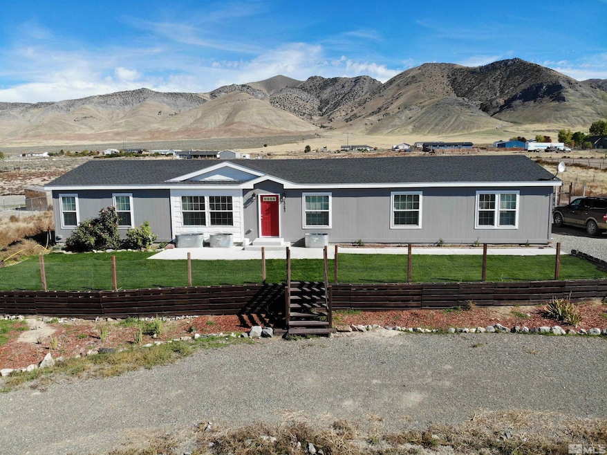 10685 Spur St, Winnemucca, NV 89445 - photo 1