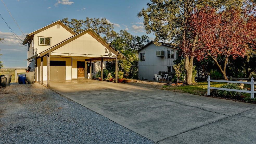 3523 Hillcrest St, Redding, CA 96001 - photo 1