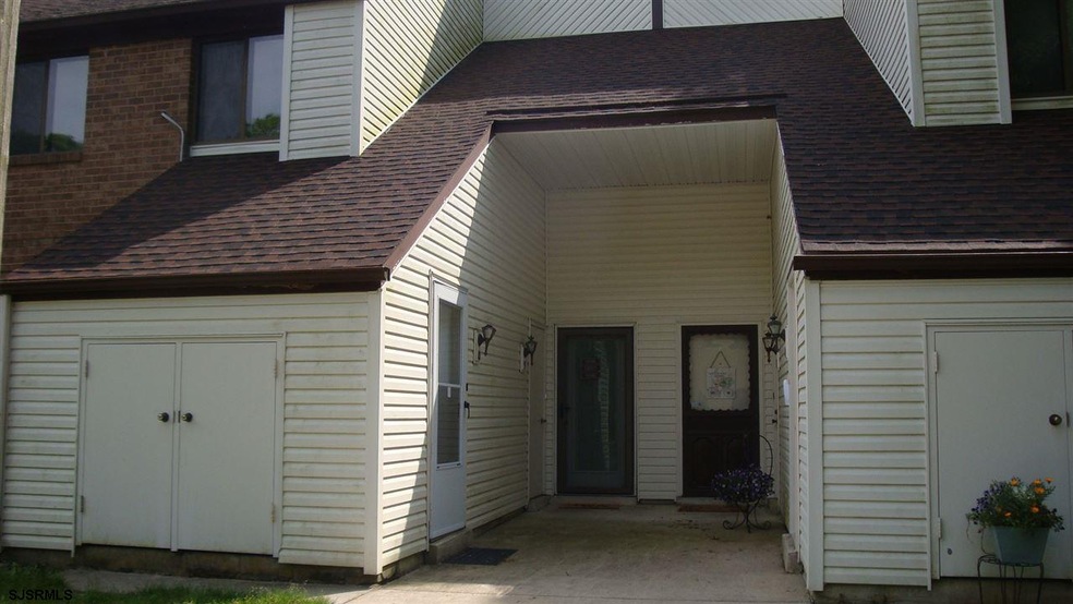 9 Country Hickory Ln unit H, Egg Harbor Township, NJ 08234 - photo 1