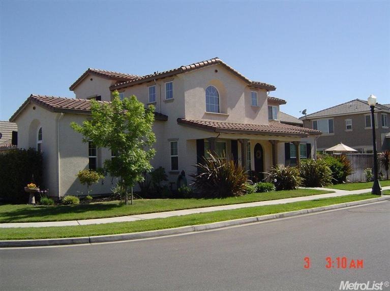 2319 Mendocino Dr, Oakdale, CA 95361 - photo 1