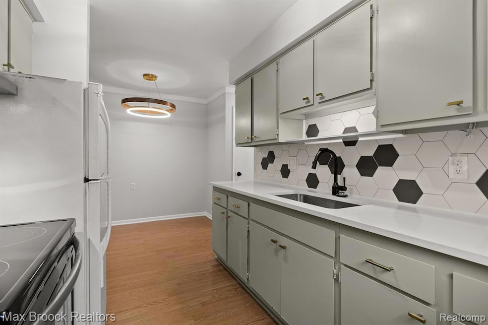 For Rent $1,195/month