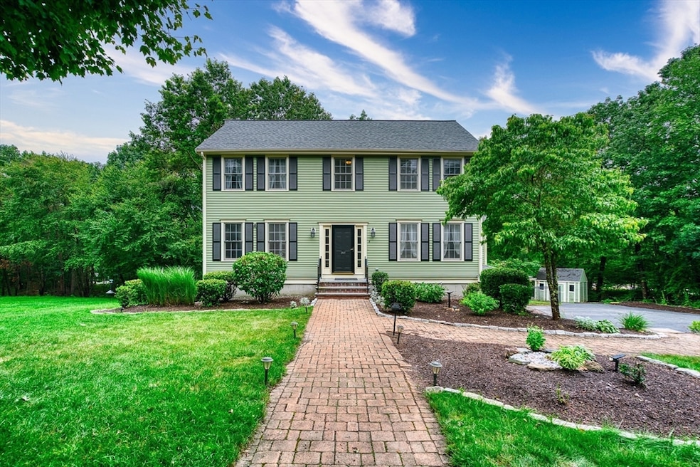 Sold $920,000