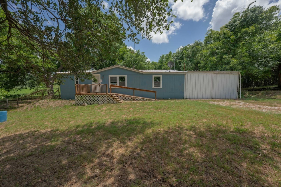 125 Draper Dr, Springtown, TX 76082 - photo 1