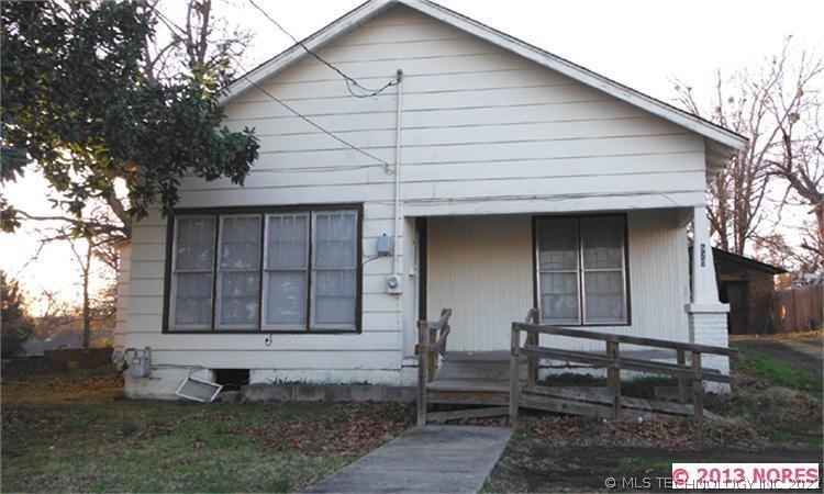 520 S College Ave, Tahlequah, OK 74464 - photo 1