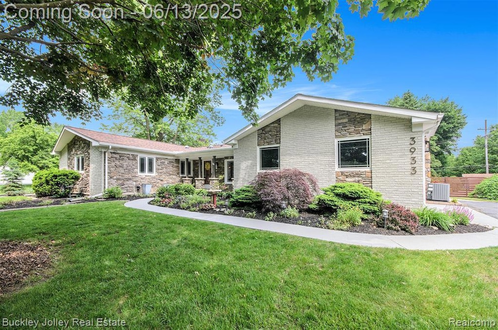 Beautifully Updated Ranch