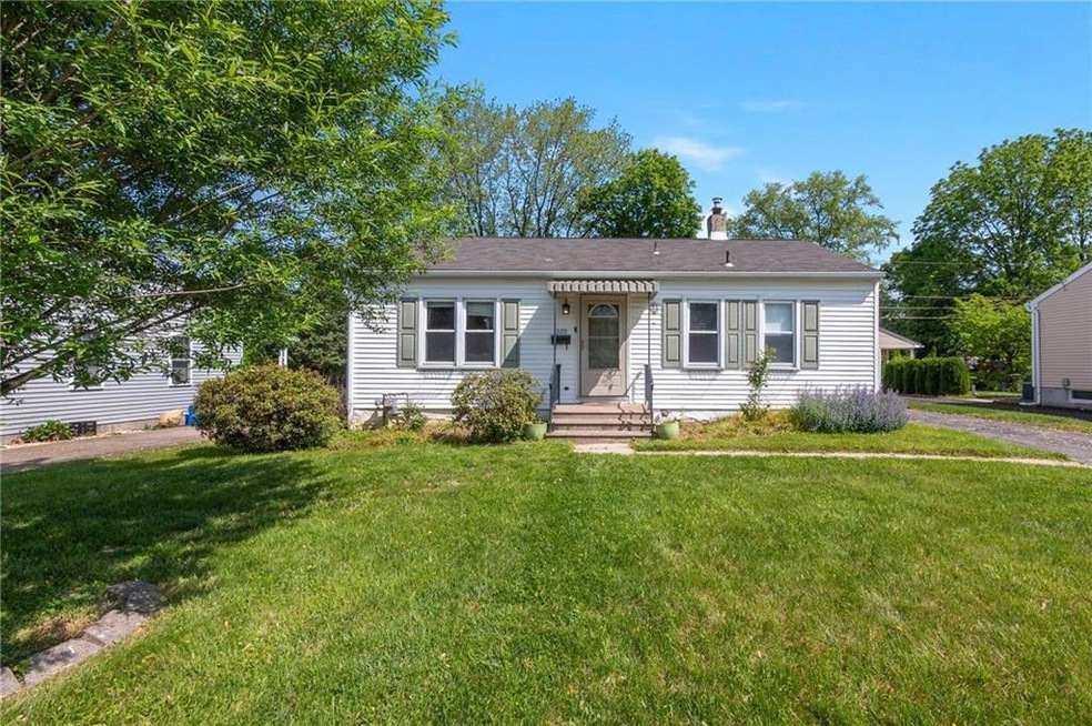 529 Greenwood Ave, Bethlehem, PA 18017 - photo 1