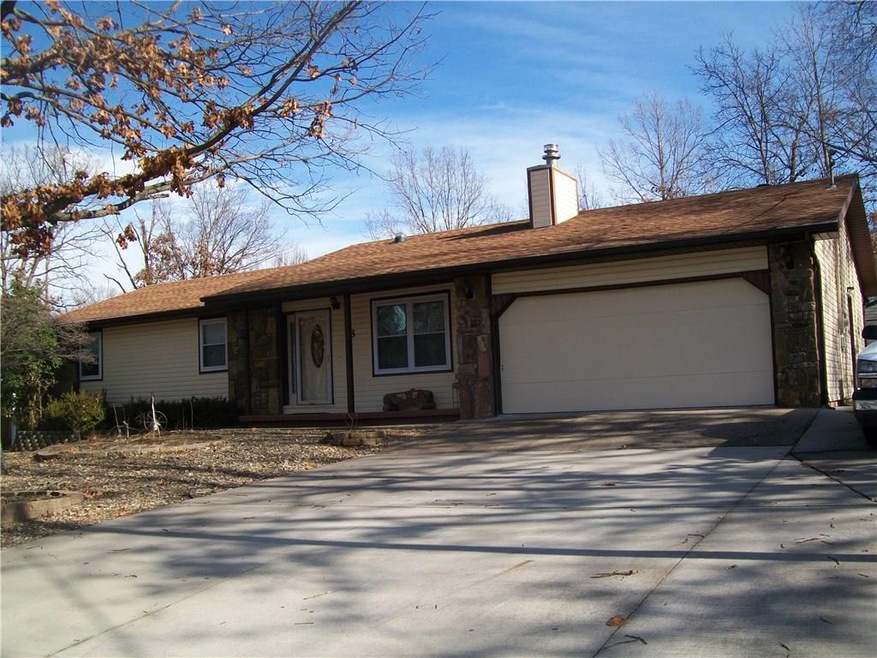 8 Ventnor Cir, Bella Vista, AR 72715 - photo 1