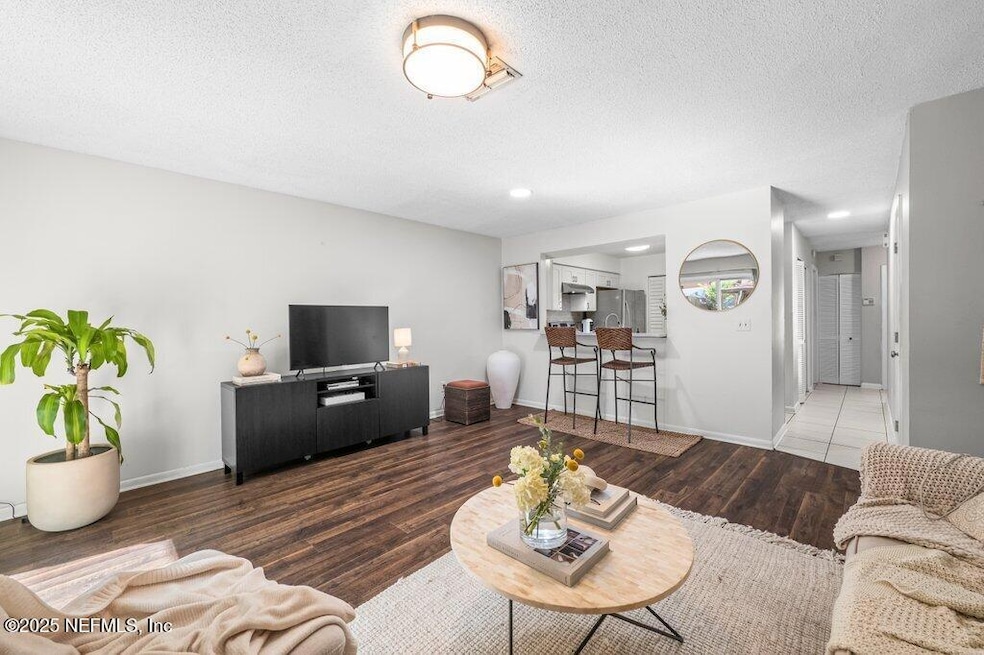 For Sale $159,900 • Co-Listing Agent