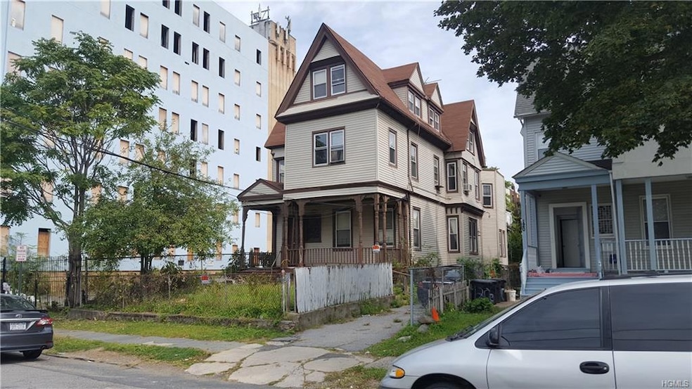 124 Locust Hill Ave, Yonkers, NY 10701 - photo 1