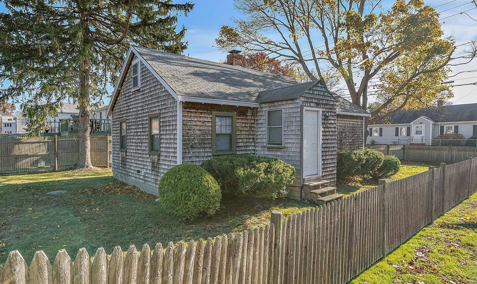 74 Allan St, Marshfield, MA 02050 - photo 1