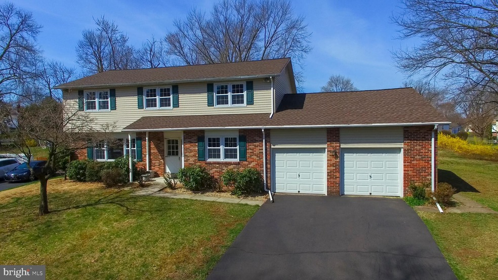 1130 Rydal Ln, Southampton, PA 18966 - photo 1