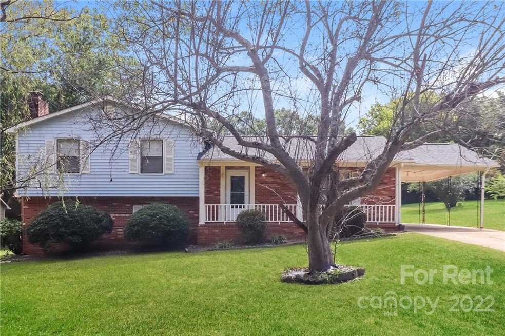 122 Pineview Ct, Statesville, NC 28625 - photo 1