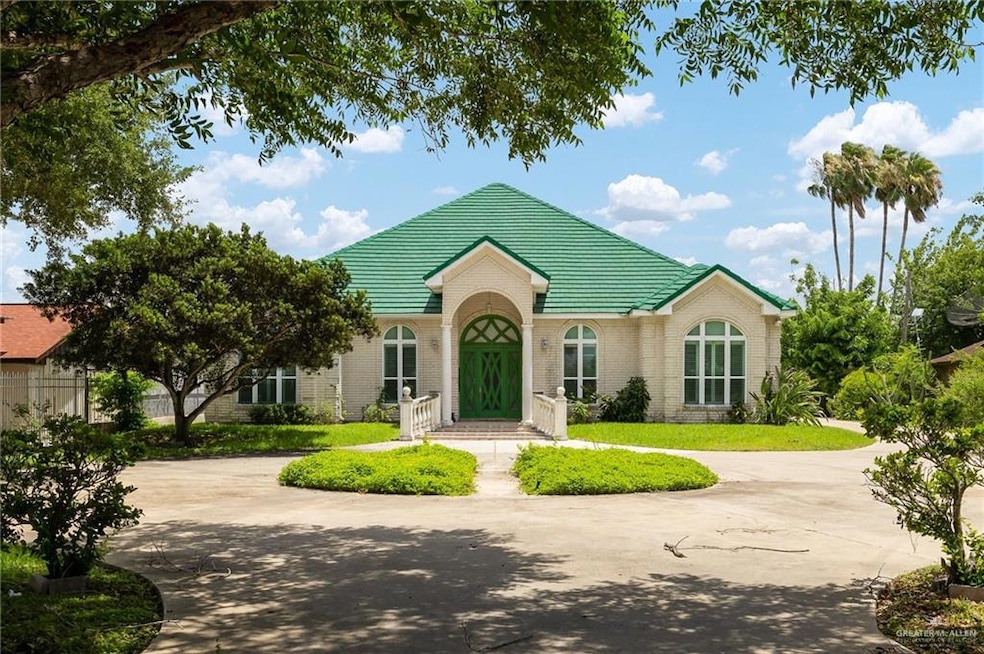 For Sale $690,000