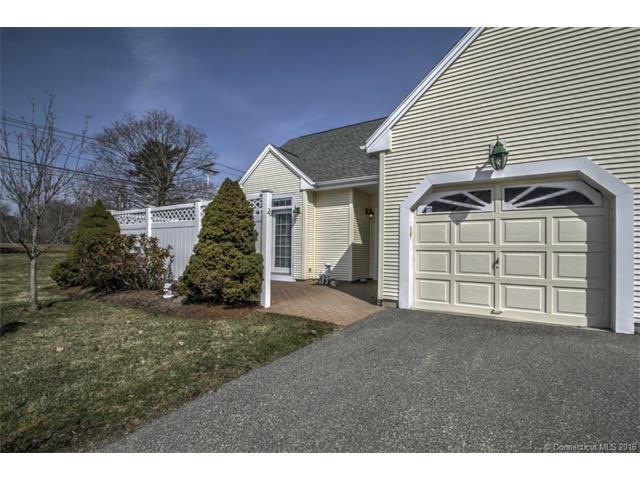 26 Southwick Ct N, Milford, CT 06461 - photo 1