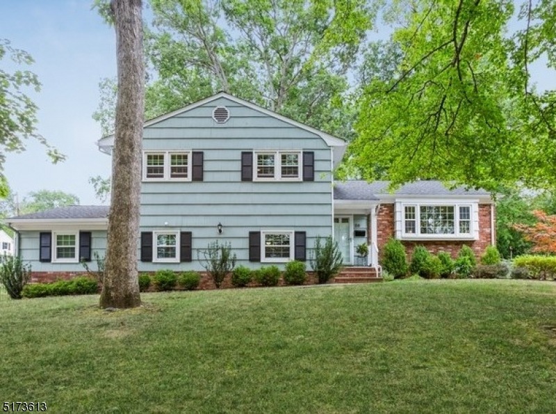 56 Sagamore Dr, New Providence, NJ 07974 - photo 1